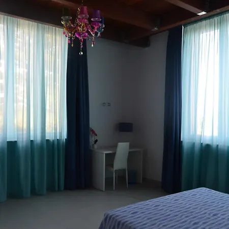 Bed & Breakfast Stellaris