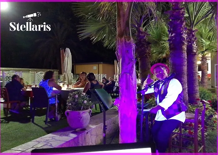 Stellaris Couette-café 4*