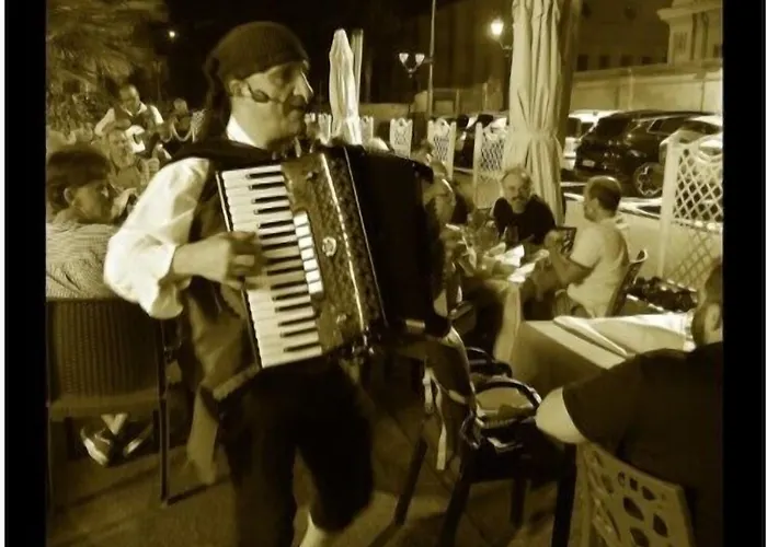 Stellaris Couette-café Siderno